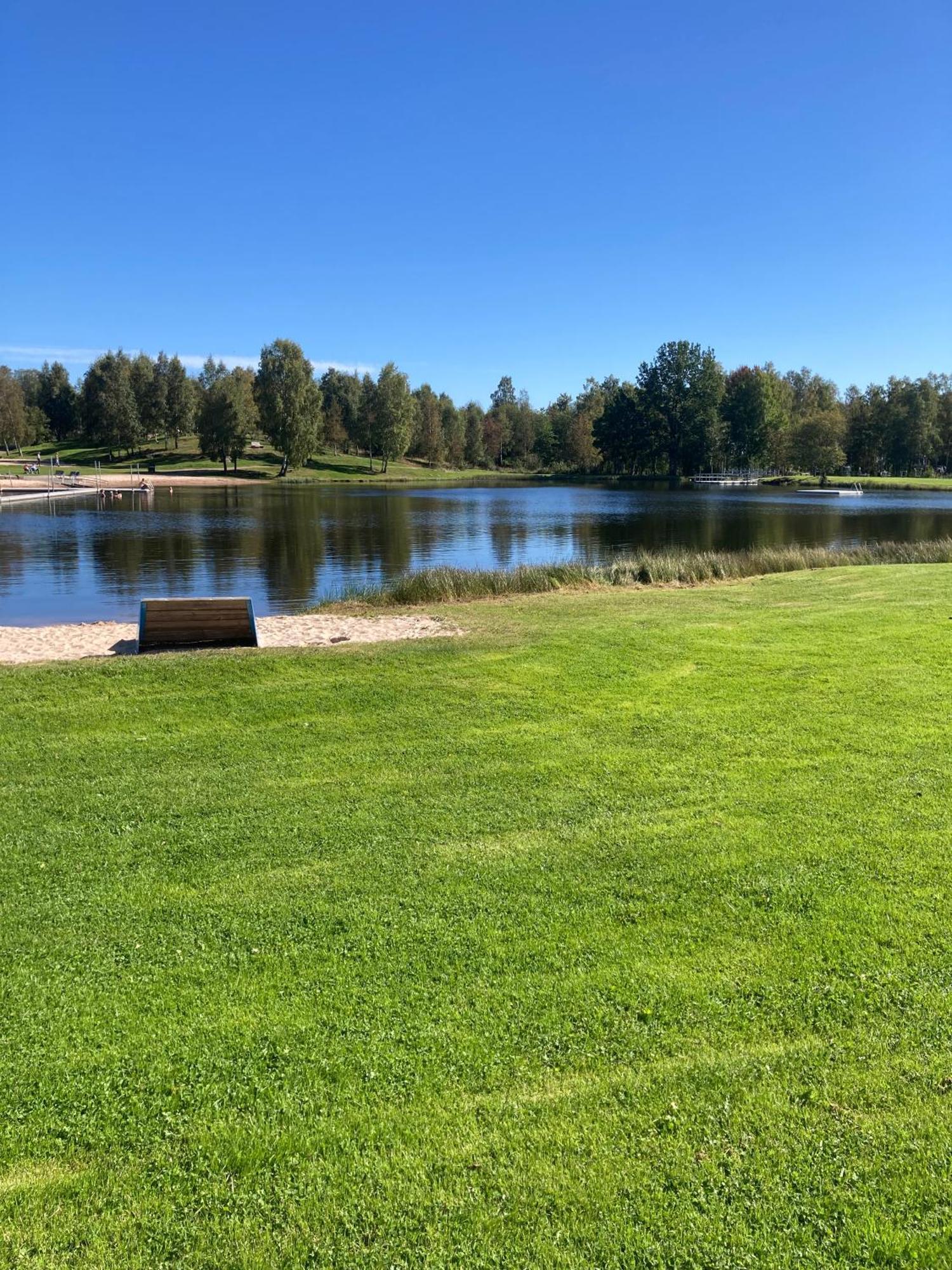 Moessebergs Vandrarhem Falköping Buitenkant foto